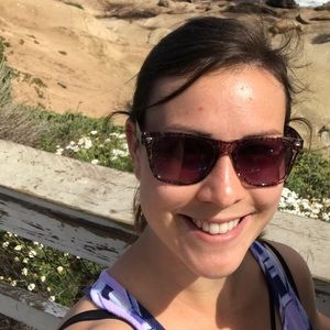 Meet your Posher, Jennie